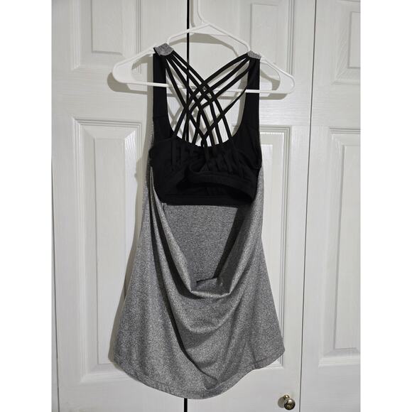 Icyzone medium women's grey athletic tank top with built in sports bra - Picture 2 of 7